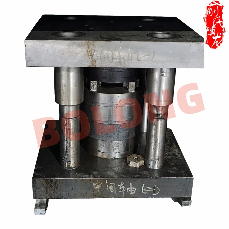 Txias Extrusion Tuag